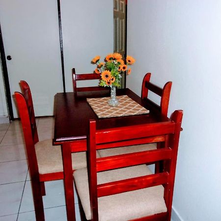 Central Oaklands Kingston Apt Eksteriør billede